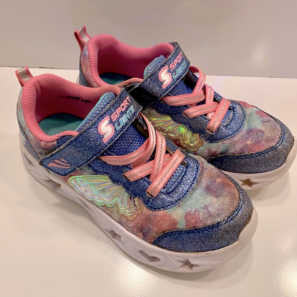 Sketchers light up sneakers